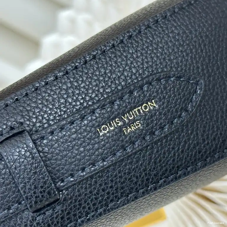 Fashionrepsfam ru Bags 2407YZ0213 LV 0711